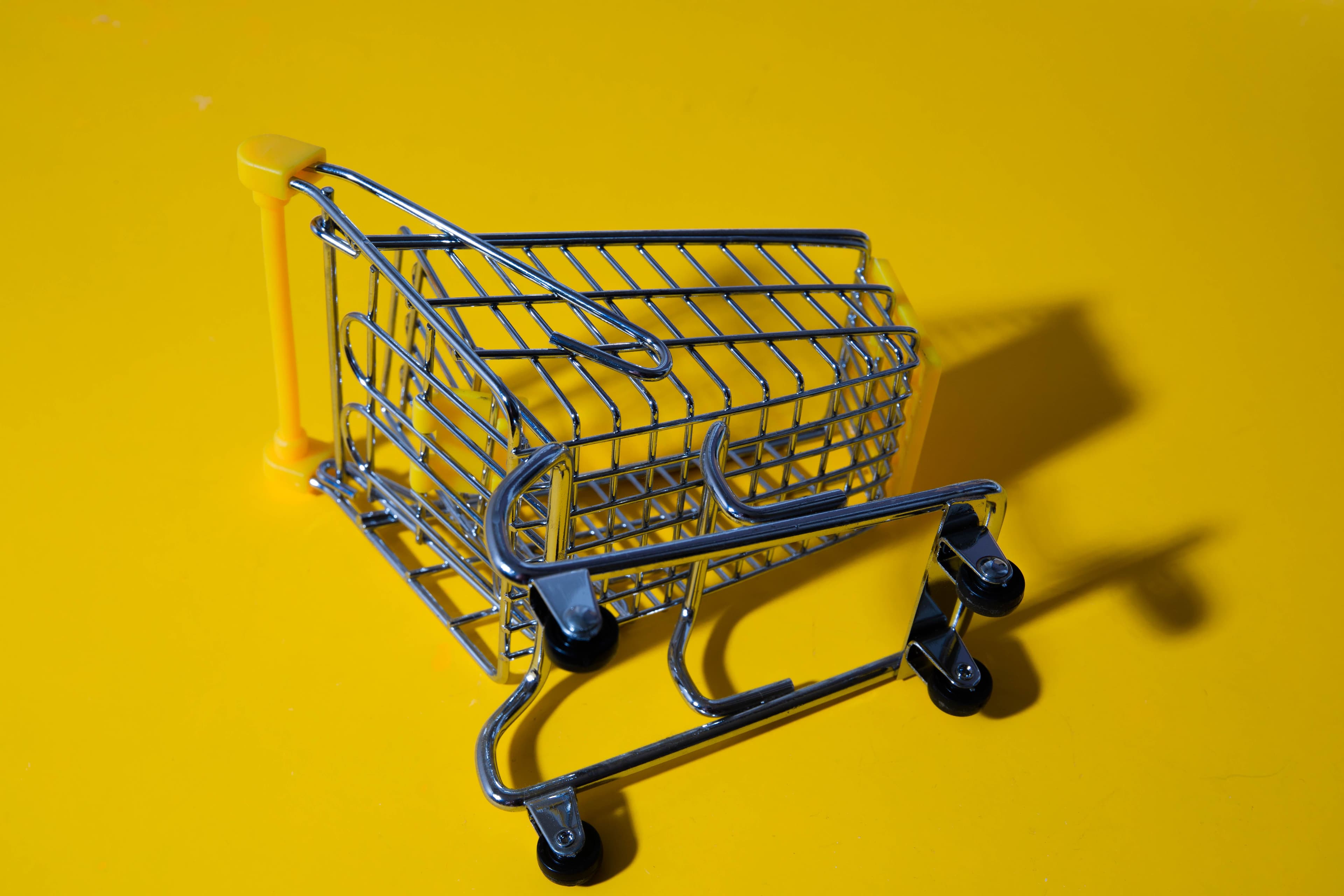 Retail & E-commerce illustration